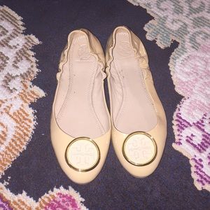 TORY BURCH FLATS